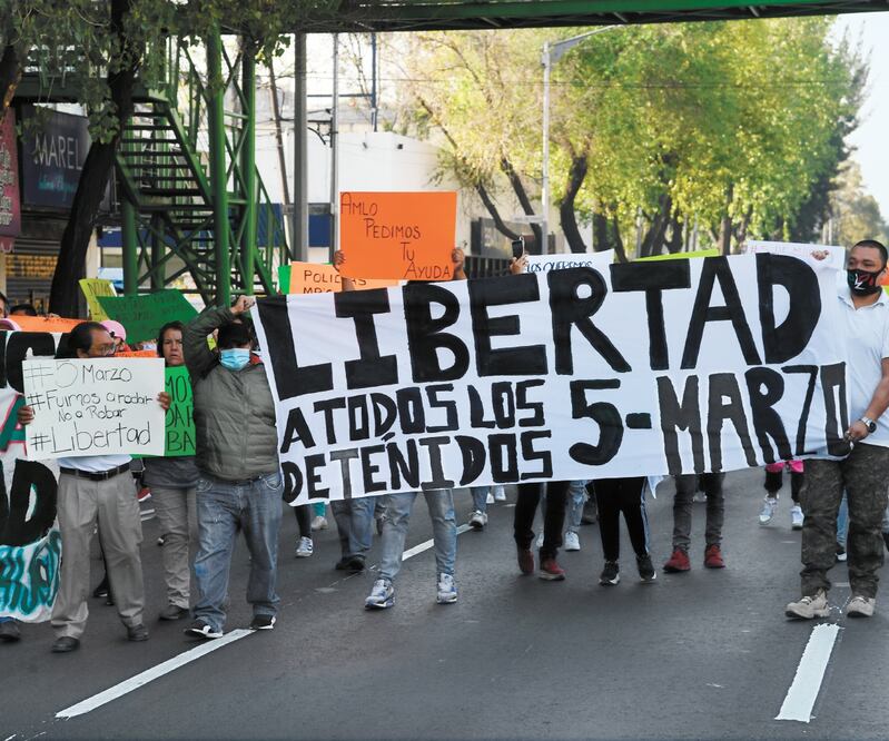 Familiares de los detenidos han realizado diversas marchas para exigir su liberación. Foto: Juan Armando Martínez/ El Universal