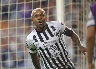 Dorlan Pabón niega pelea con Diego Alonso