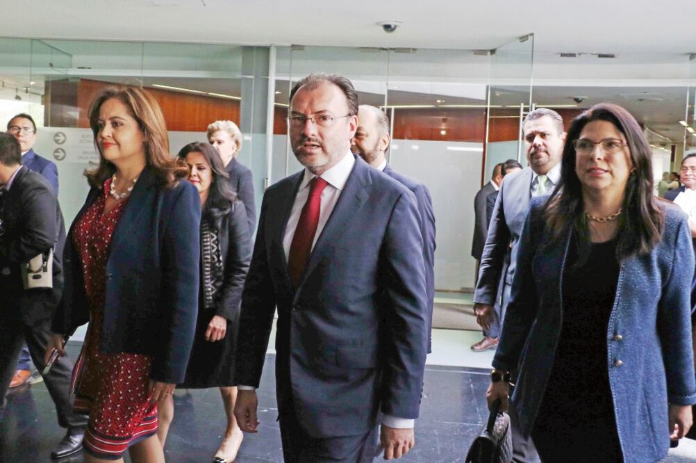Luis Videgaray compareció ante el pleno del Senado como parte de la glosa del 5to Informe de Gobierno del Presidente (SAÚL LÓPEZ. CUARTOSCURO)