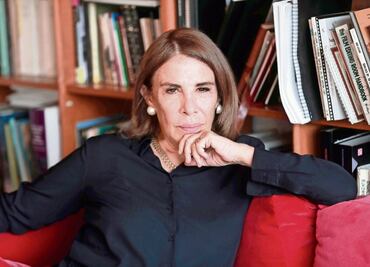 Reconocen a Sabina Berman con la presea John Reed a la trayectoria periodística