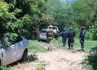 Aseguran 6 vehículos en aparente estado de abandono en Sinaloa