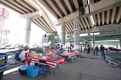Licitarán bajo puentes para abrir comercios