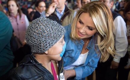 Urge Angélica Rivera a brindar atención oportuna a menores