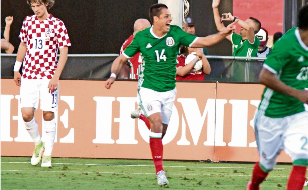 “Ha sido un placer cada vez que me he puesto la camiseta [tricolor] y será un placer hacerlo de nuevo” JAVIER HERNÁNDEZ Delantero del Tricolor