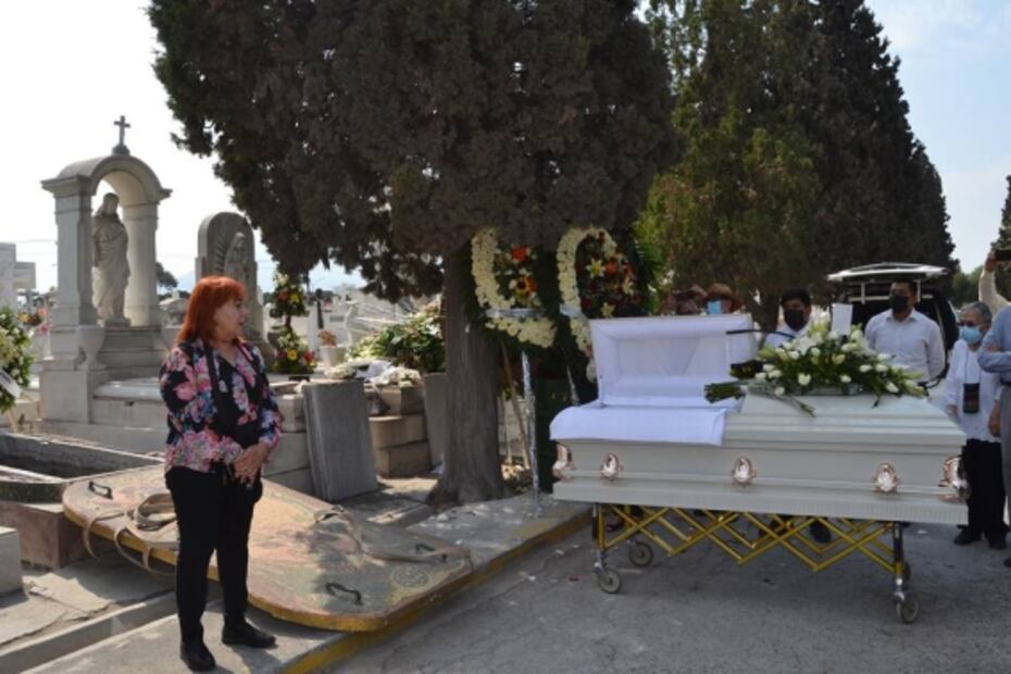Rosario Ibarra de Piedra es sepultada en Monterrey; “No puede haber transformación, mientras haya desaparecidos", dice hija
