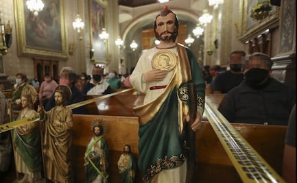 Mujer recibe bala perdida mientras caminaba a festejo de San Judas Tadeo