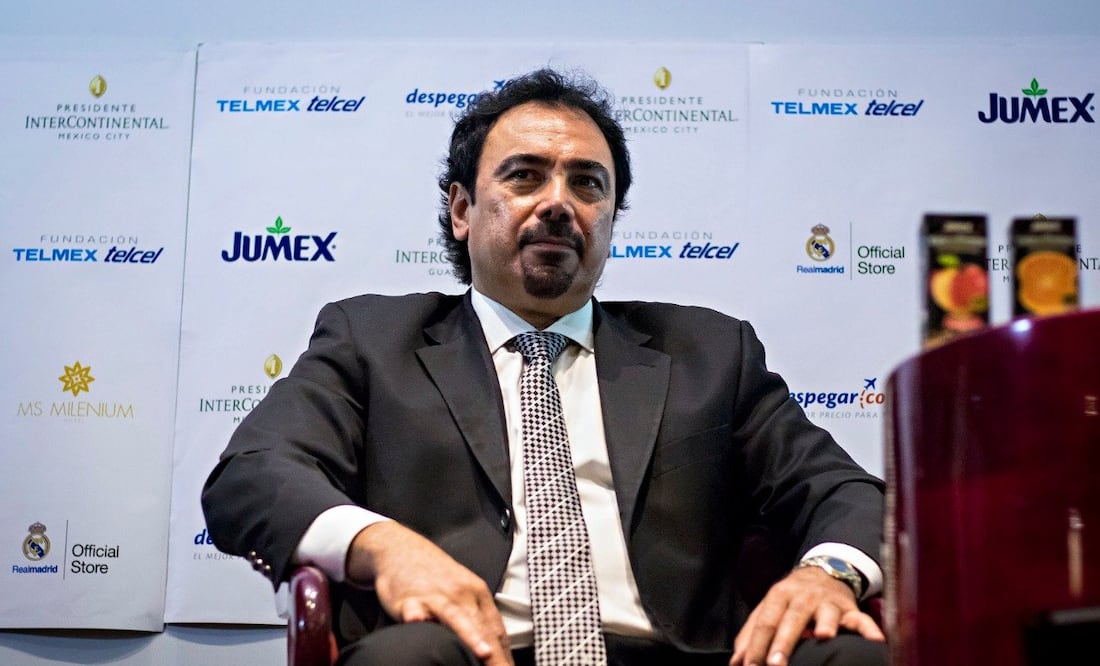 Hugo Sánchez en un evento promocional del Real Madrid en México - Foto: Imago 7