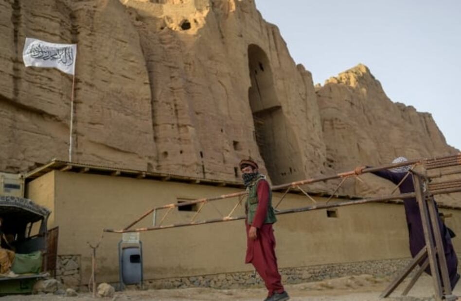 Talibanes vigilan lugar donde se econtraban los budas de Bamiyán, patrimonio cultural destruido