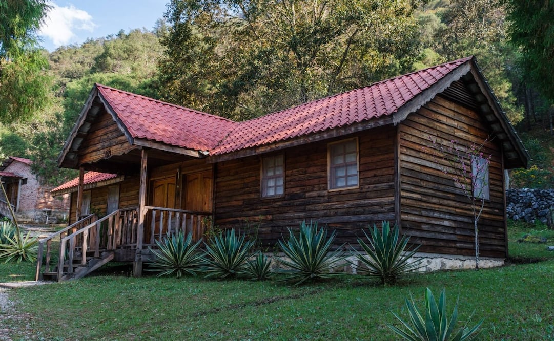 Cabaña del complejo Rincón de Ojo de Agua, perteneciente a la organización Sierra Gorda Ecotours. (Foto: Cortesía)