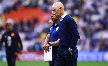 Tuzos del Pachuca destituye al técnico Pako Ayestarán