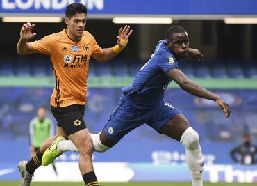 Raúl Jiménez y los Wolves se quedan sin Europa League tras perder con el Chelsea
