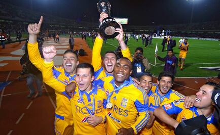 Barra Brava: Engañan Tigres a barra de Pumas