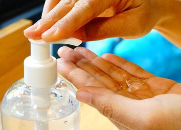 FDA alerta por sustancia tóxica en gel antibacterial de compañía mexicana