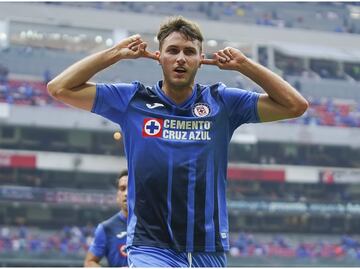 Santi Giménez reconoce que Cruz Azul no es favorito ante el Necaxa