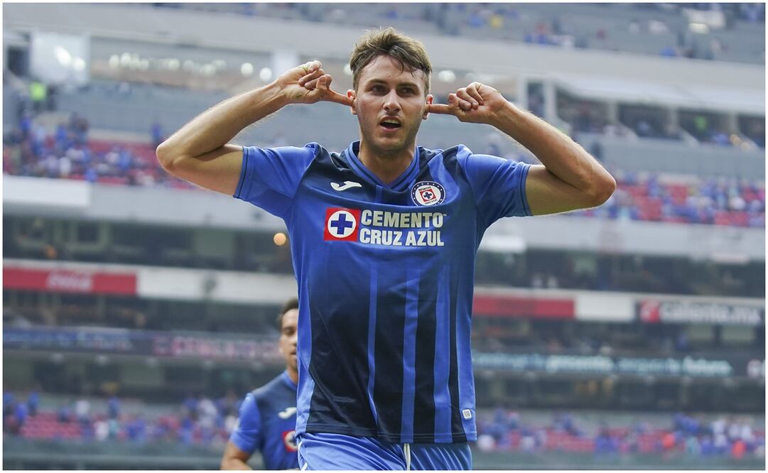 Santi Giménez reconoce que Cruz Azul no es favorito ante el Necaxa / FOTO: IMAGO7