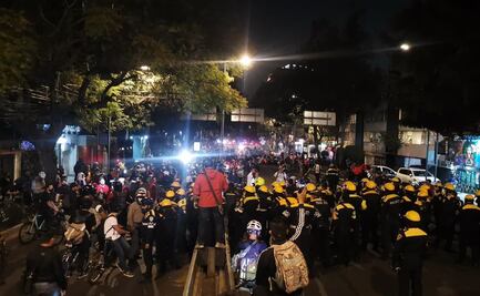 Van 13 policías suspendidos por riña con ciclistas en CDMX