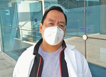 "Vivo aislado de mi familia; es estresante lucha antiCovid", dice médico