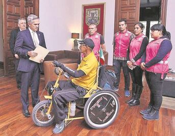 Incorpora MAM a “El hombre de goma”