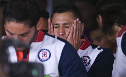 "Cata" Domínguez encara a aficionados de Cruz Azul