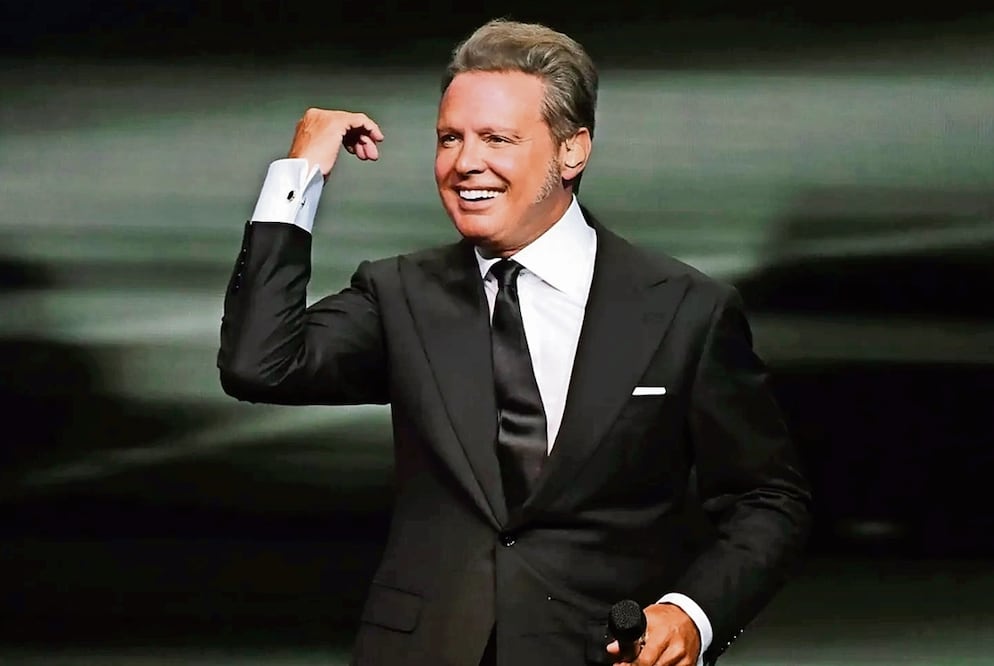 El "Sol de México" está a pocos días de comenzar la gira "Luis Miguel Tour 2023".
Foto: EL UNIVERSAL, archivo