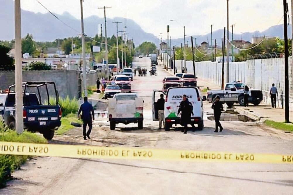 Los automóviles robados son empleados por criminales para cometer delitos como el homicidio; la Interpol ligó a una red internacional que trafica estas unidades en México (ARCHIVO EL UNIVERSAL)