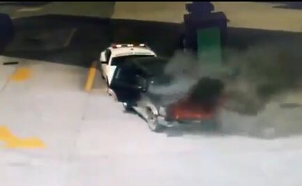 Video. Guardia Nacional empuja camioneta en llamas y evita explosión en gasolinera