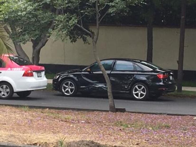 Choque "laminero" en las Lomas de Chapultepec