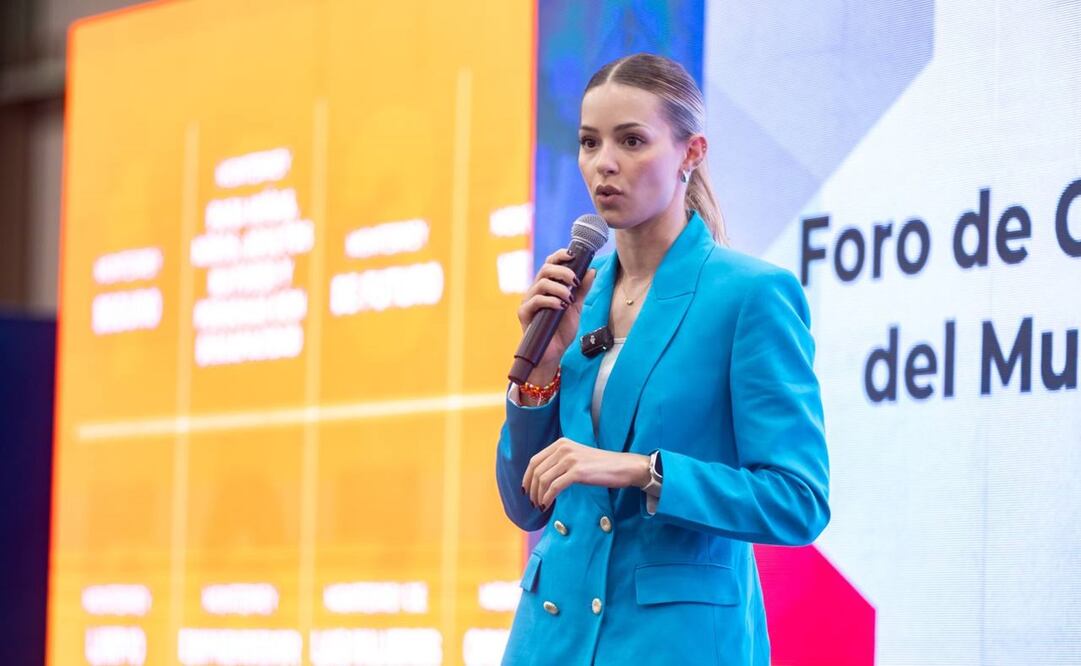 Mariana Rodríguez Cantú en el foro de CMIC. Foto: Especial