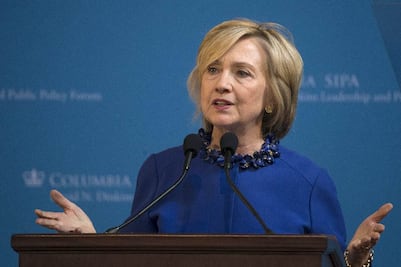 Sistema afecta a afroamericanos y debe cambiar: Clinton