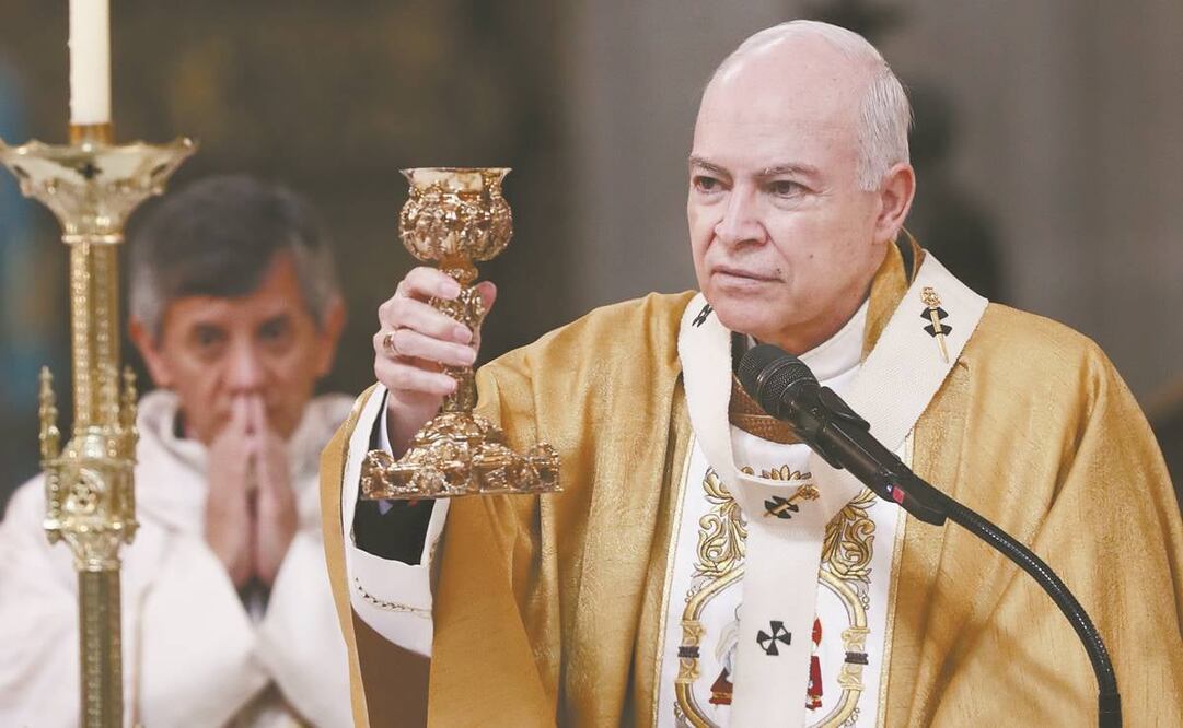 El arzobispo primado de México, Carlos Aguiar Retes, pidió a la población renovar la fe en Jesús. Foto: ARCHIVO EL UNIVERSAL