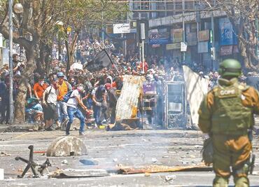 Piñera propone pacto para frenar estallido en Chile