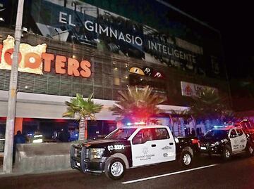Alcaldes panistas chocan por un Hooters