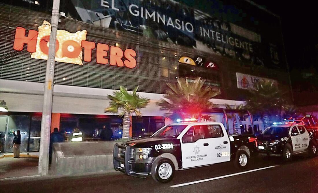 Alcaldes panistas chocan por un Hooters