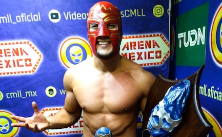 Soberano Jr. gana la 'Leyenda Azul' en su reaparición en la Arena México