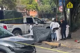 Biker invade carril del Trolebús y muere tras impactante accidente en la Doctores