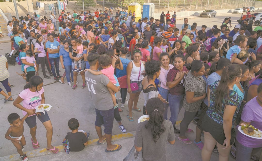 Migrantes solicitantes de asilo que fueron enviados de regreso a México, en Matamoros, en 2019. Foto: Verónica G. Cárdenas /AP.