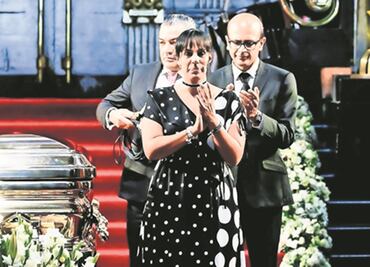 Sorprende a Marysol Sosa registro de tequila “José José”