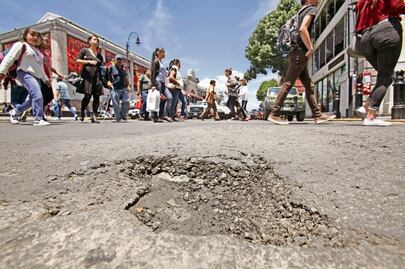 Si no les gustan los baches que se vayan, dice edil priísta de Toluca