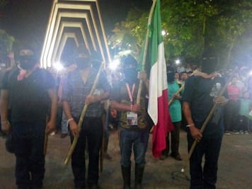 Encapuchados también dan el Grito en Chiapas