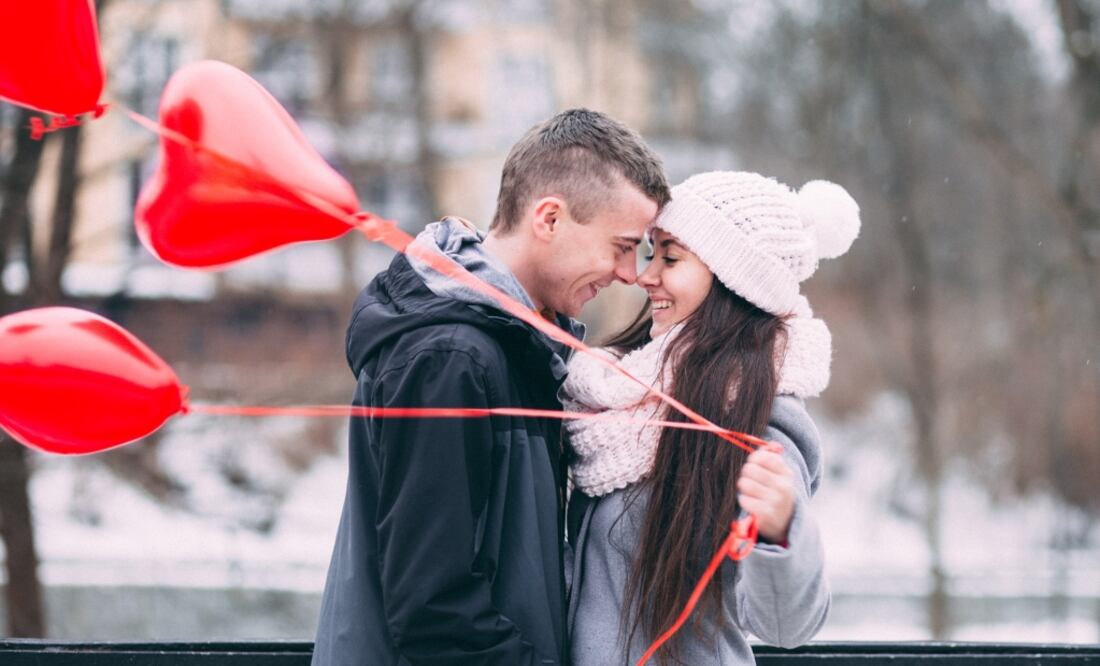 De acuerdo a las necesidades y preferencias los internautas pueden unirse a aplicaciones o páginas web para conocer a alguien con quien pasar el rato, iniciar una relación seria y hasta tener una “aventura” discreta