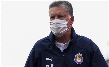 En Chivas, Ricardo Peláez multó a jugadores tras perder el Clásico Nacional