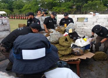 Queman más de 100 kilos de droga en Chiapas