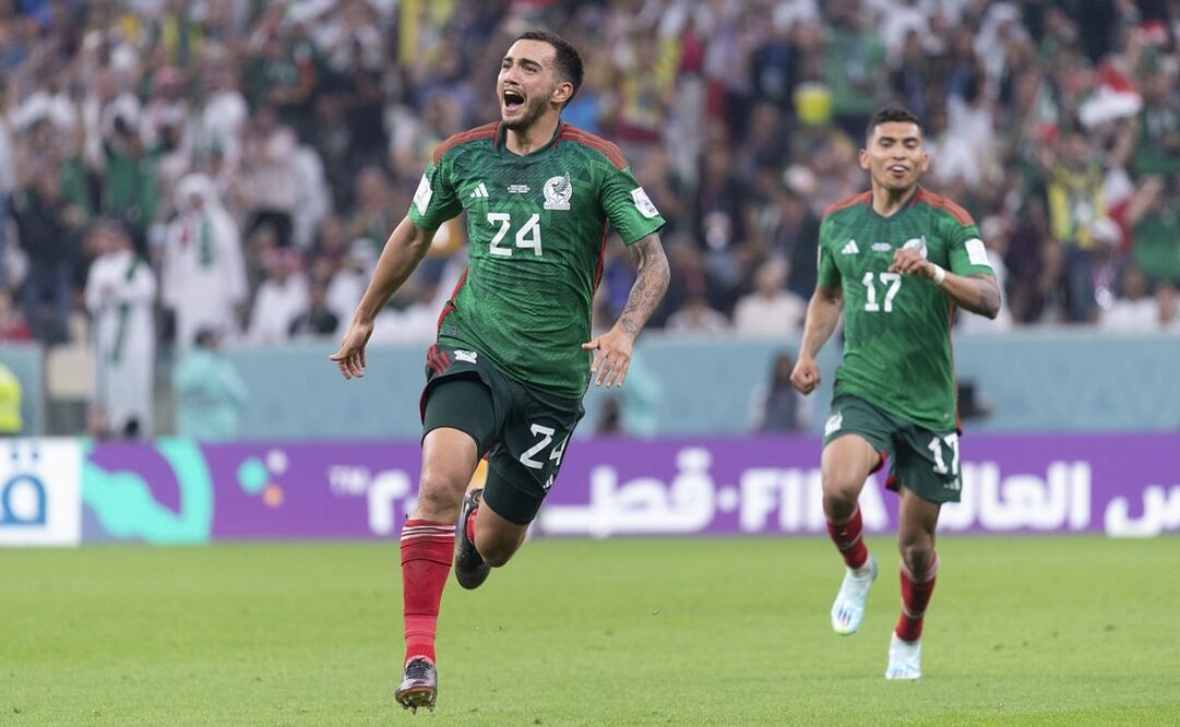 Luis Chávez festejando el gol contra Arabia Saudita en Qatar / Foto: Imago7
