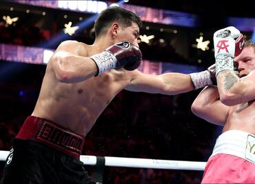 Canelo Álvarez es el peleador más grande del mundo: Dmitry Bivol tras vencer al mexicano