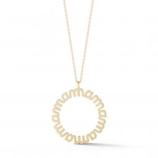 Thalía presume costosa joyería por día de las madres