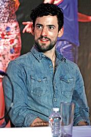 Luis Gerardo confía sus cuervos a la red social