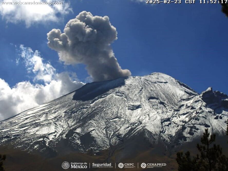 Especialistas analizan la actividad reciente del Popocatépetl. Foto: Especial