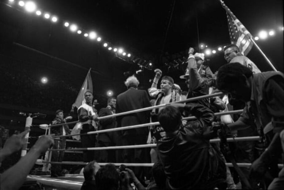 El día que Julio César Chávez llenó el Azteca