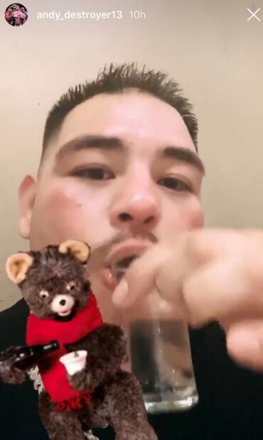 Andy Ruiz presume su vida de lujos