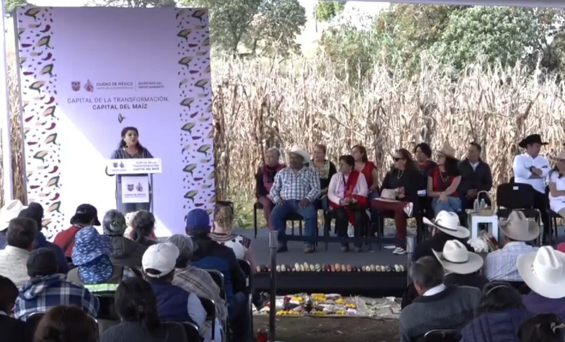 La Jefa de Gobierno de la CDMX, declara a la capital del país "territorio libre de maíz transgénico". Foto: Especial